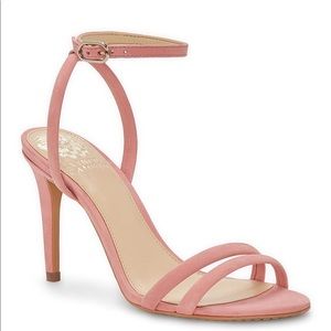 VINCE CAMUTO | Kareenat Sandal